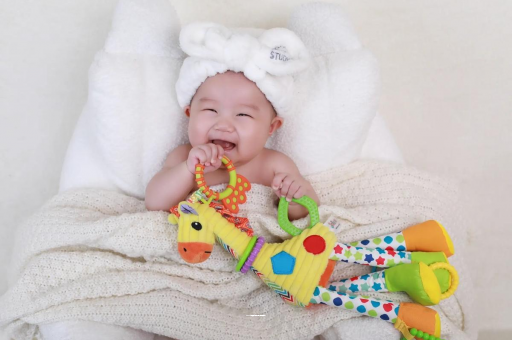 尉氏怎么判断宝宝是否斜颈